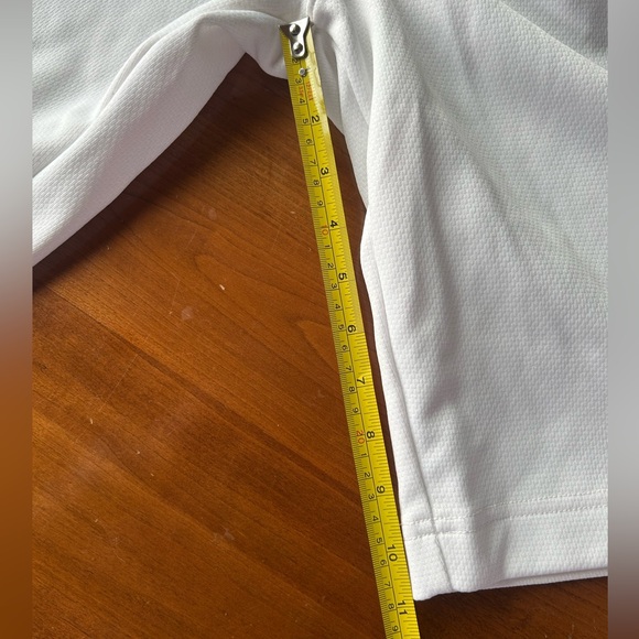 Jordan Men's White and Red Athletic Shorts - Picture 6 of 9